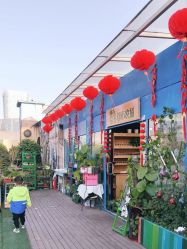 -梦田都市农场(银泰城店)