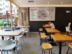 -龙治汉堡(中华城店)