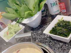 -一席地·本地鸡窝·杭帮鸡火锅(萧山银隆百货店)