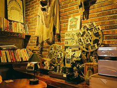 -城墙外BAR