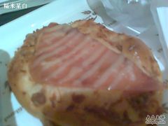 0313火腿肉松-好利来(东四店)