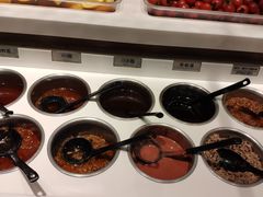 -海底捞火锅鲜切牛肉主题店(长寿路店)