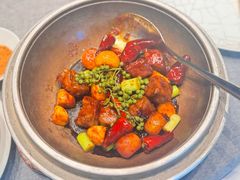 石锅花椒牛小排-新荣记(南京西路店)
