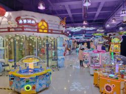 -润动会·家庭游乐中心(昆山前进欧尚店)