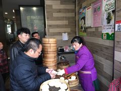 等位区-花园茶楼(兴城西路店)