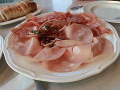 精选意大利火腿拼盘配油醋腌蔬菜-Fiume福弥意大利餐厅