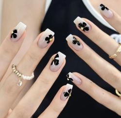 -UMl Nail 尤米美甲美睫半永久