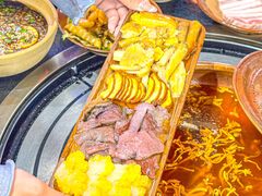 -阿山卓·野生菌火锅·纳西火塘烤肉