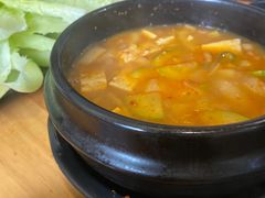 大酱汤-肉甲韩国木炭烤肉(新壹街1店)