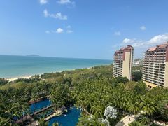 -三亚湾海居铂尔曼度假酒店