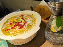-酸渡·老坛酸菜鱼·现炒下饭菜(港惠新天地店)
