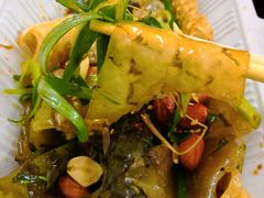 -陈老添美食店(宝华路店)