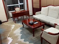 -兴芮温泉度假区