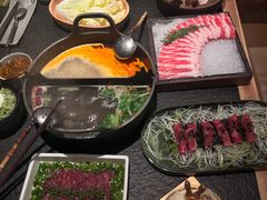 -三出山火锅(南京万象天地店)