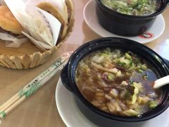 -闫家驴肉老店(华电一校店)