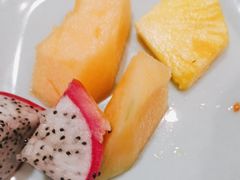 -金滏山烤肉·海鲜·火锅自助餐厅(襄阳万达店)