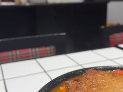 -肥汁米蘭香港米线(长宁来福士店)