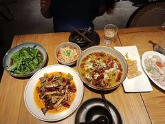 -十三式重庆江湖菜(金茂览秀城店)