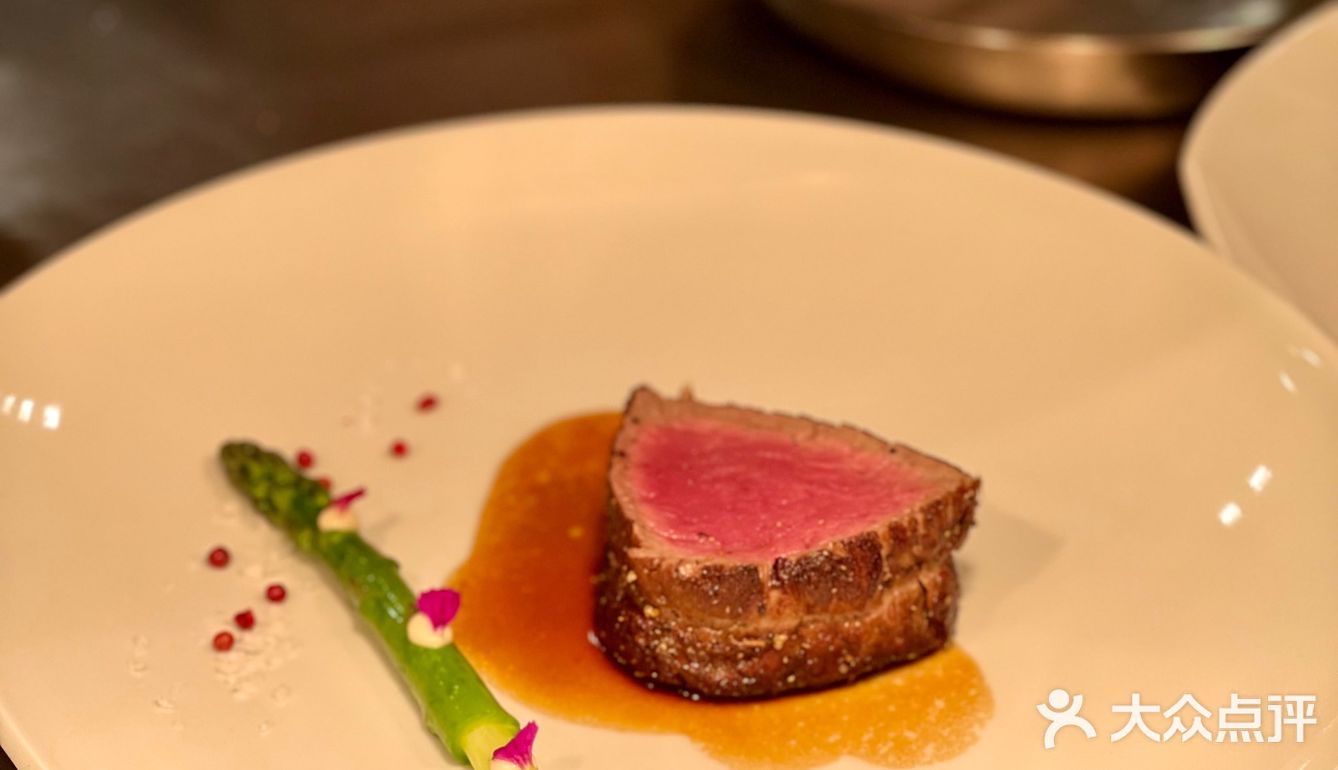 酒窖里的西餐｜HIK9乚厨