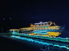 -人民防洪胜利纪念塔