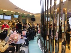 -奈雪的茶(亨特国际广场店)