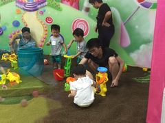 -孩子王童乐园(广州南沙万达店)