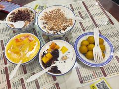 -陈老添美食店(宝华路店)