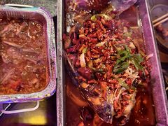 -路边边地标烧烤·川菜·小龙虾·音乐酒馆(良乡长虹店)