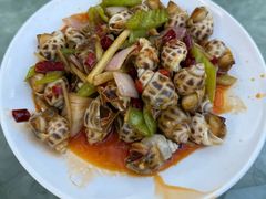 -四川小胡子海鲜(丁村万人海鲜广场店)