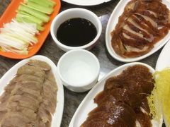 -大鸭梨烤鸭店(金顶街店)