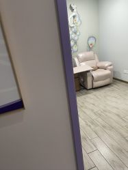 -孔雀手美甲美睫护理