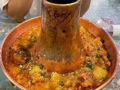 土司铜锅油焖鸡-浩海火烧云傣家菜(京广店)