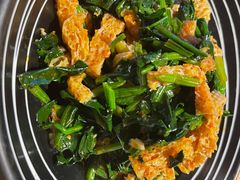 菠菜拌面筋-胖老汉椒麻鸡清真新疆菜(西御街店)