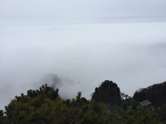 远处的索道-武当山风景区