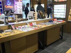 -鲸渝眼镜·浅目视光(春熙路店)