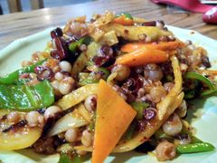 辣炒海灵菇鱼饼-京玉菲饭店(李村店)