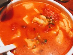 -渝是乎川渝小炒(新世界百货望京店)