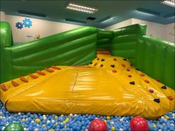 -莫莉幻想儿童乐园(武汉经开永旺店)