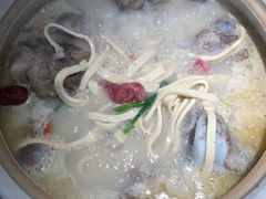 -小骨煲金华砂锅(转塘金街美地店)