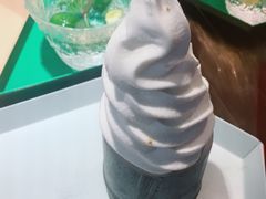 茉莉花冰淇淋-茶是一枝花泡茶店