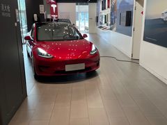 -TESLA 特斯拉(北京颐堤港体验店)