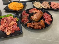 -啊美丽炭火烤肉(滑翔一店)