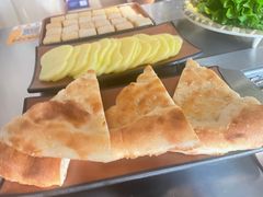 烤馕-小财盆地桌烤肉