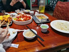 -茸梅路右拐龙虾-农家菜(松江店)