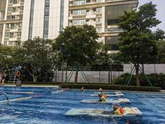 -深圳国际会展中心希尔顿酒店(前海华发冰雪世界店)