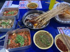 -马路边边串串香(苗栗路店)
