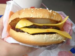 2层芝士牛肉堡-汉堡王(砂之船店)