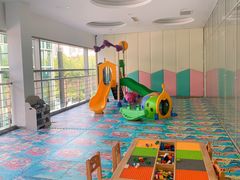 -河北盛世之星奔驰4S店(赵佗公园店)