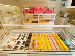 面包甜点陈列柜-好利来(山东路店)