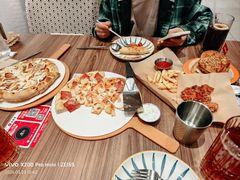 -必胜客(新中纬店)